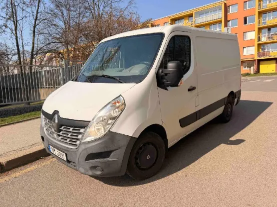 Renault Master L1H1 dodávka k pronájmu – přední pohled
