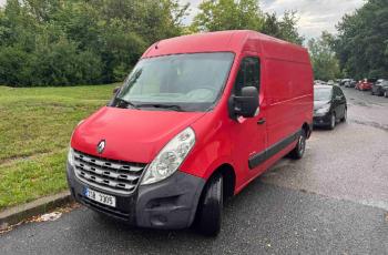 Renault Master L2H2 – pohled zepředu zprava